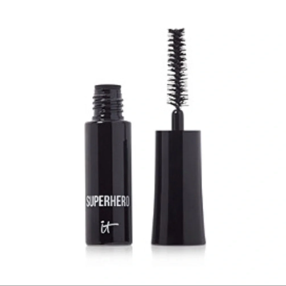 IT COSMETICS Superhero Volumizing Mascara Black .17‎ oz Deluxe Travel Size NWT